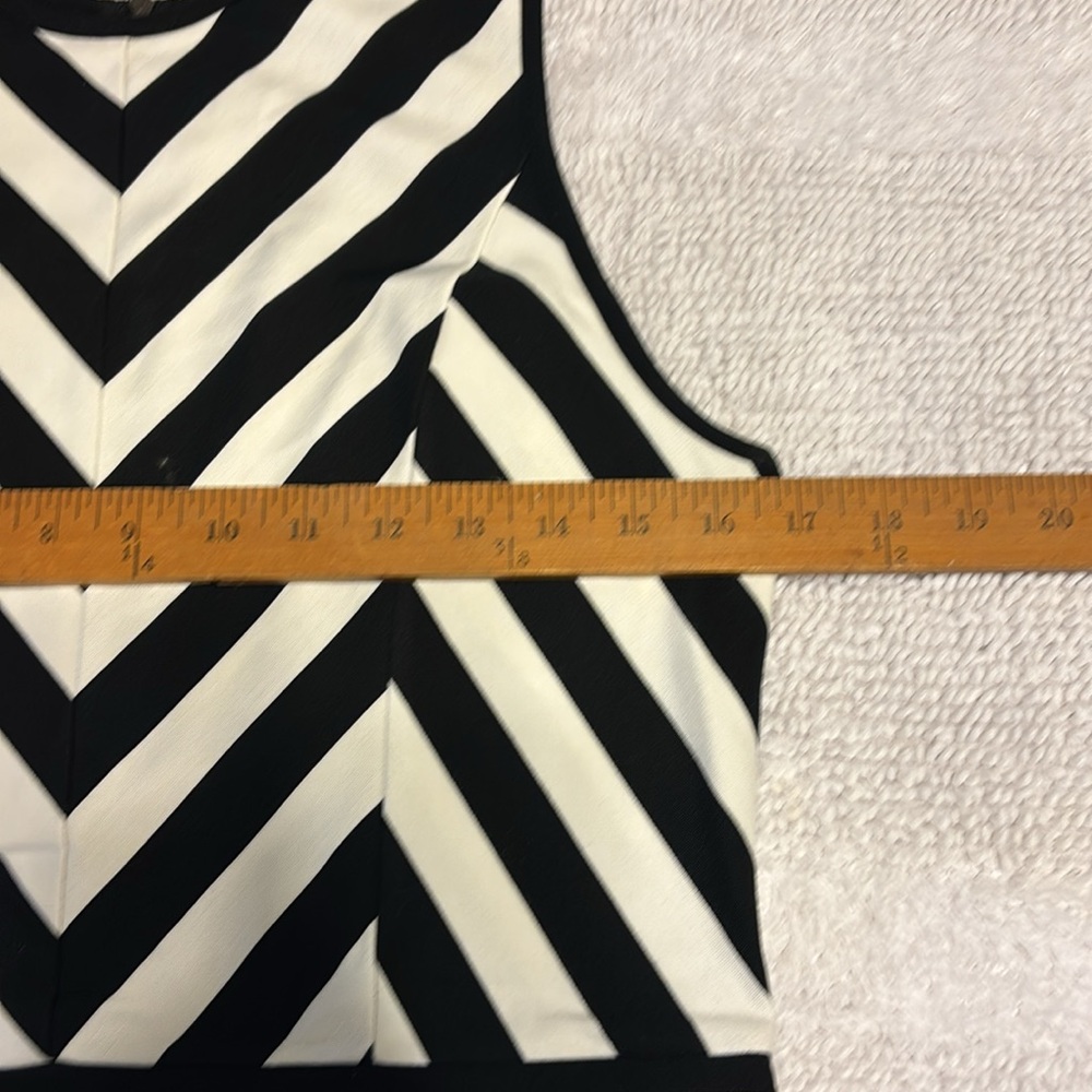 Ann Taylor Loft Ponte Dress ๐ - Picture 5 of 5